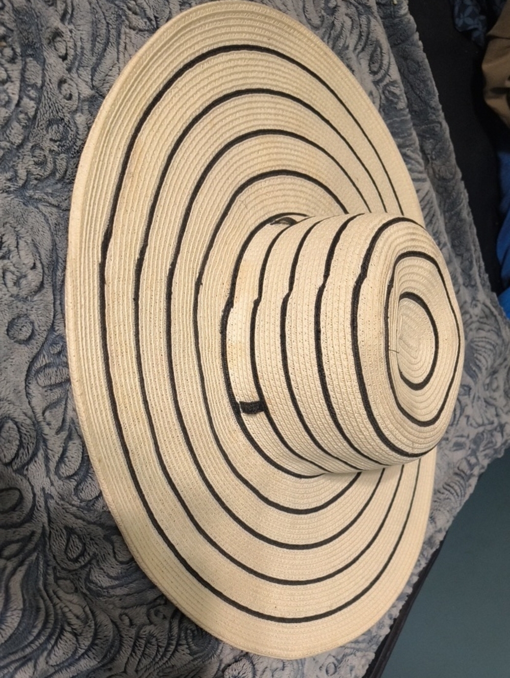 San Diego Hat Company Cream and Black Spiral Wide-Brim Sun Hat